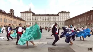 Flashmob en Italia por Fiestas Patrias del Perú. Video: OnceOnce FilmMaker