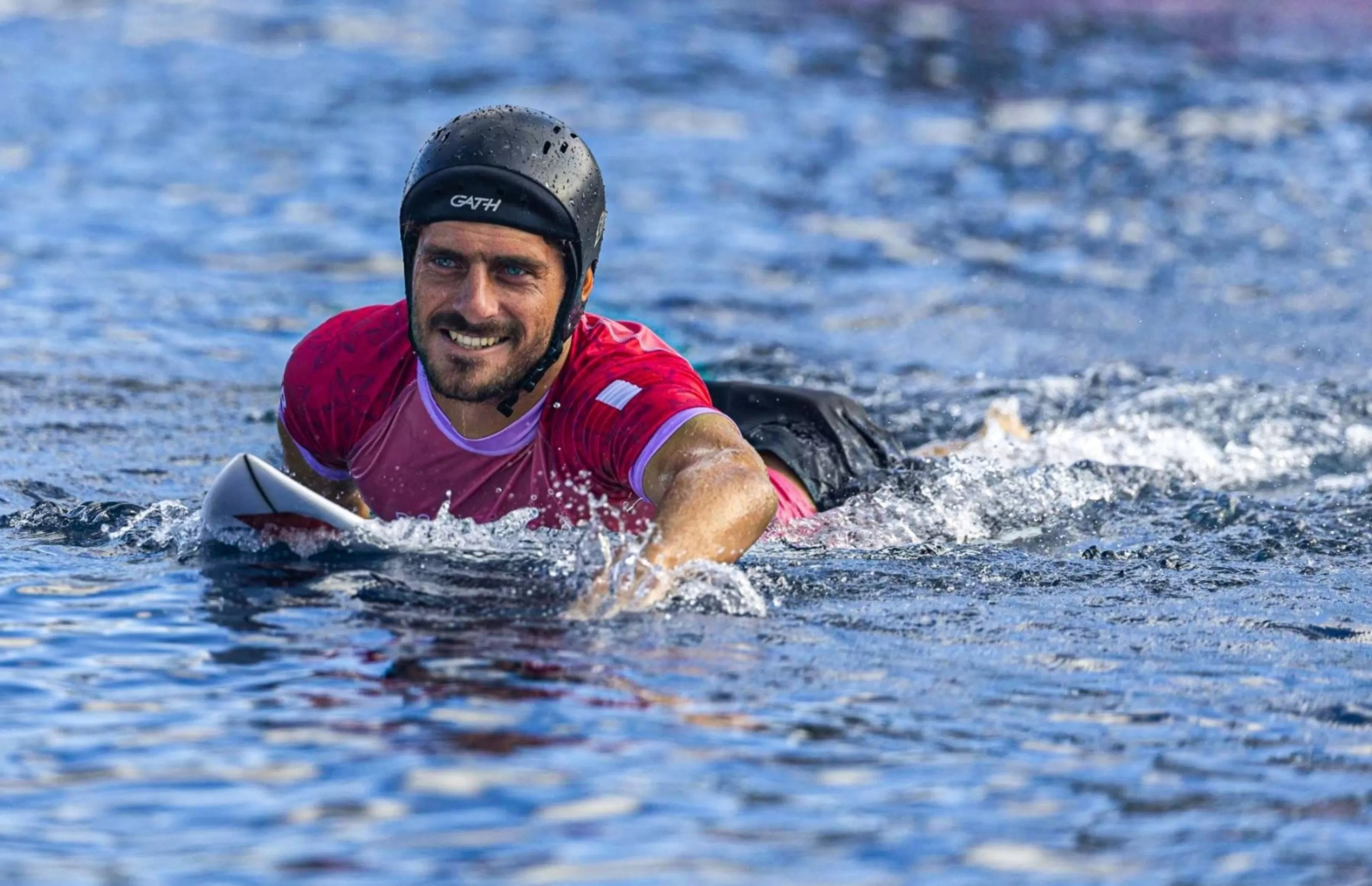 Alonso Correa hizo historia en el surf durante su participación en los Juegos Olímpicos París 2024 / Instagram