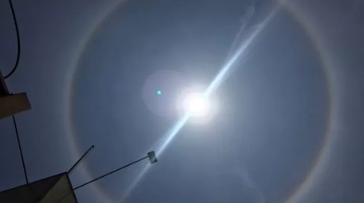 Halo solar. (Vía: Twitter) Halo solar. (Vía: Twitter)