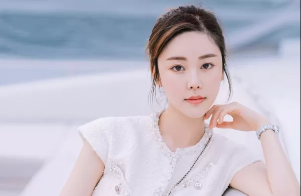 La influencer china Abby Choi fue asesinada y descuartizada por una disputa familiar sobre un lujoso departamento. Tenía 28 años / IG: @xxabbyc La influencer china Abby Choi fue asesinada y descuartizada por una disputa familiar sobre un lujoso departamento. Tenía 28 años / IG: @xxabbyc