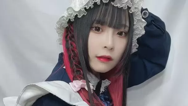 La joven creadora de contenido era conocida por su estilo jirai-kei y contaba con millones de seguidores en diversas plataformas digitales. Foto: Instagram