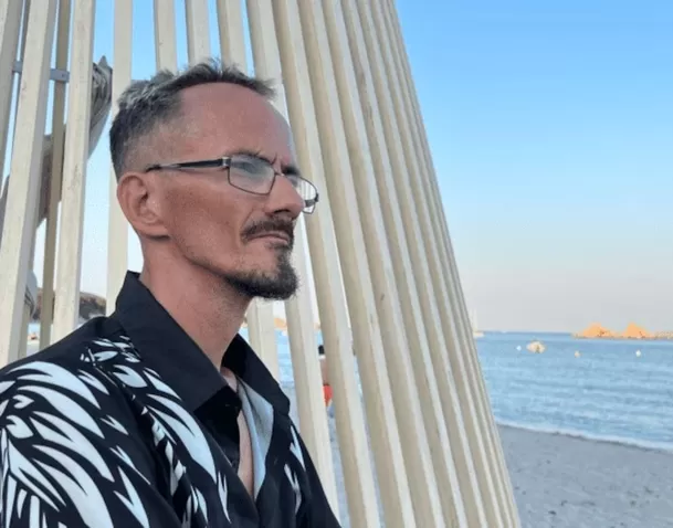 Jean, un exmilitar de 46 años, se grababa siendo víctima de agresiones físicas en plataformas como TikTok y Kick. Foto: Instagram Jean, un exmilitar de 46 años, se grababa siendo víctima de agresiones físicas en plataformas como TikTok y Kick. Foto: Instagram