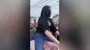 Instagram viral: Esposa despide a su pareja bailando reguetón sobre su ataúd. Foto: Captura