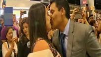 Joven le pidió matrimonio a su enamorada en un centro comercial. Video: Canal N