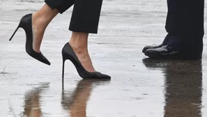 El 'look' de Melania Trump en zonas inundadas por Harvey. Video: AFP