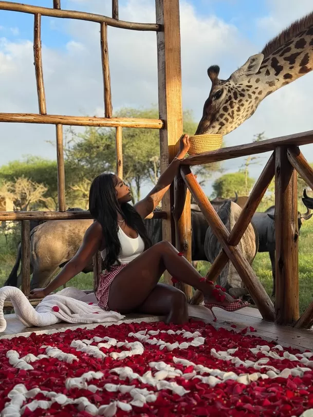 Ashlee Jenae festejando su cumpleaños / Instagram Ashlee Jenae festejando su cumpleaños / Instagram