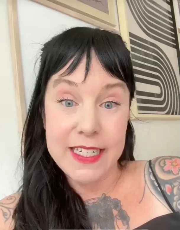La creadora de contenido falleció luego de enfrentar una enfermedad terminal. Durante los últimos meses había documentado su proceso y se despidió de sus seguidores con emotivos mensajes. Video: TikTok wheredidbecsgo La creadora de contenido falleció luego de enfrentar una enfermedad terminal. Durante los últimos meses había documentado su proceso y se despidió de sus seguidores con emotivos mensajes. Video: TikTok wheredidbecsgo