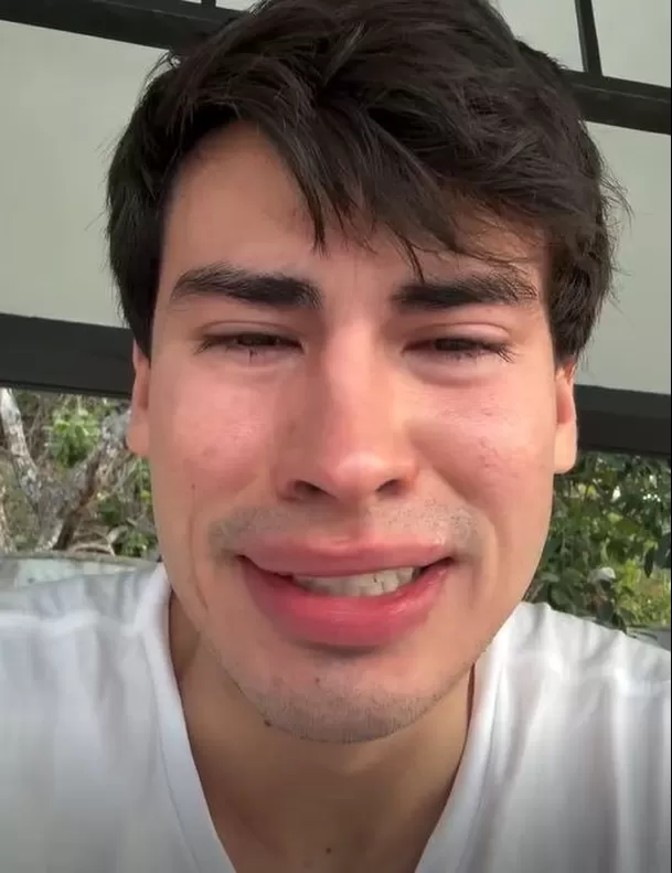 La Divaza lloró desconsoladamente al anunciar la muerte de su madre / Instagram La Divaza lloró desconsoladamente al anunciar la muerte de su madre / Instagram