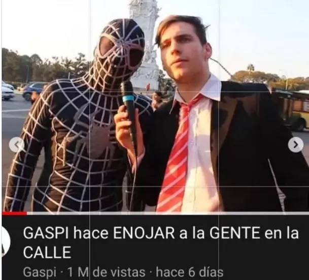 Video muestra el instante en que dos helicópteros chocan en pleno vuelo. Foto: YouTube Video muestra el instante en que dos helicópteros chocan en pleno vuelo. Foto: YouTube