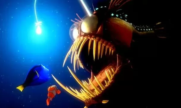 El pez diablo negro tuvo una breve aparición en la cinta animada 'Buscando a nemo' en 2003 / Disney