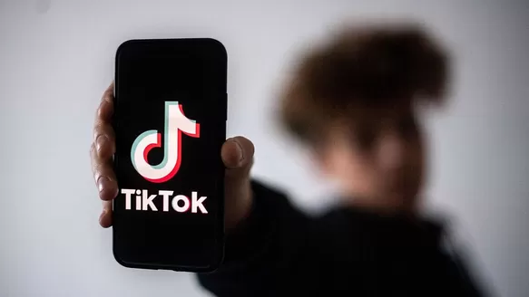 TikTok. Gana dinero / Oficial