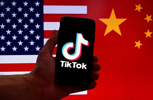 Los promotores del proyecto de ley señalan que TikTok es "un agente de China o de otros países" en Estados Unidos / AFP