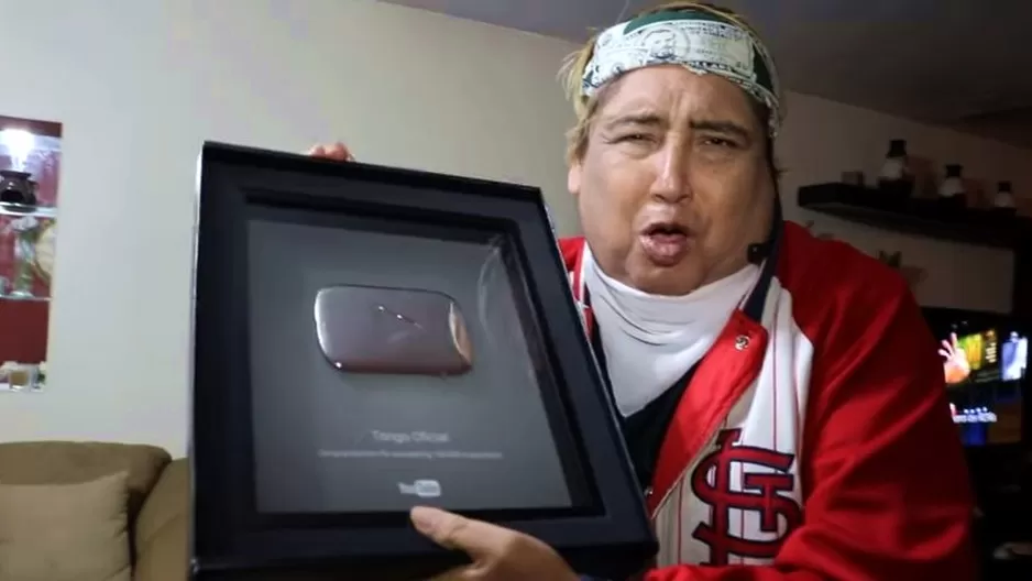 Youtube premió a Tongo por superar los 100 mil suscriptores. Video: Youtube