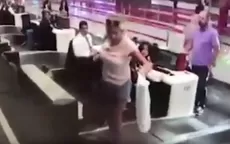 YouTube: viajera sube a cinta para equipaje pensando que llegaría al avión y todo termina mal - Noticias de estambul