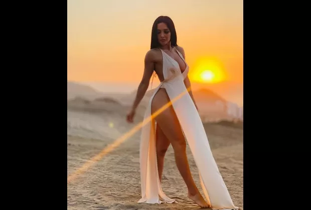 Rosángela Espinoza alborota a sus fans con sensual fotografía en Instagram