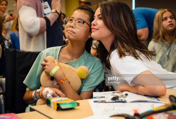 Selena Gómez hospital Kansas