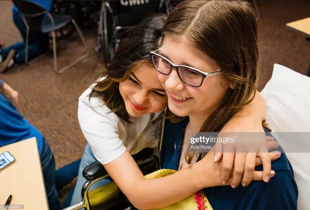 Selena Gómez hospital Kansas