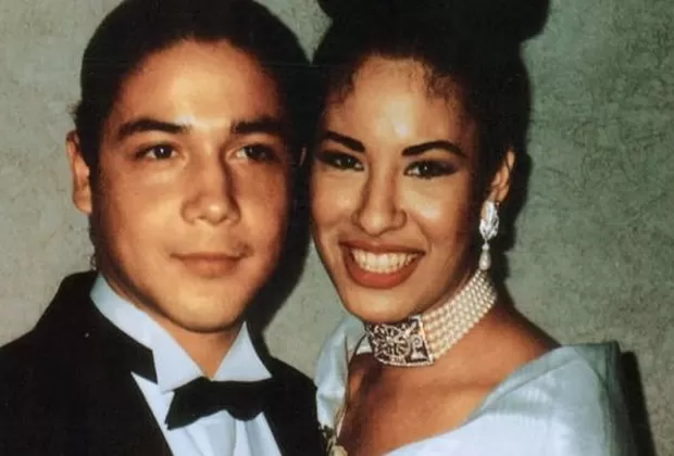 Selena y Chris Perez