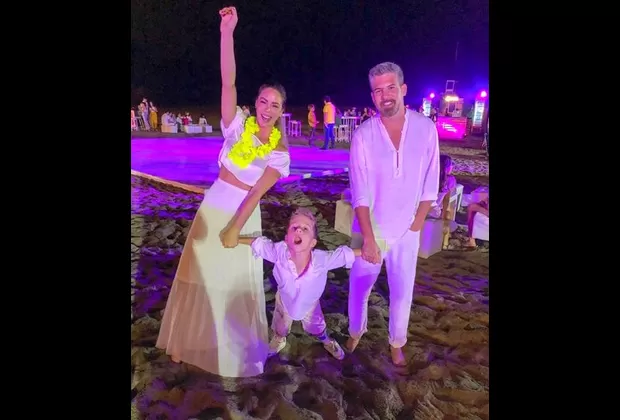 Sheyla Rojas: así recibió el 2019 junto a Pedro Moral y a Antoñito