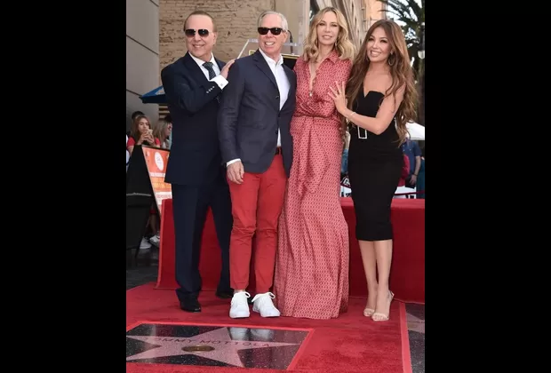 Tommy Mottola recibió su estrella en el Paseo de la Fama. ¿Qué hizo Thalía?
