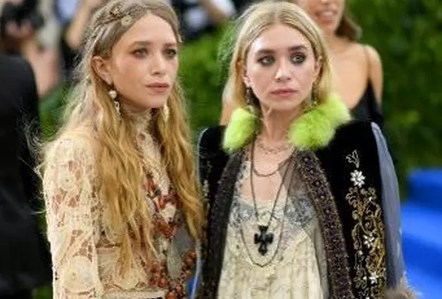 Tres por tres: gemelas Olsen reaparecen y causan revuelo con su apariencia