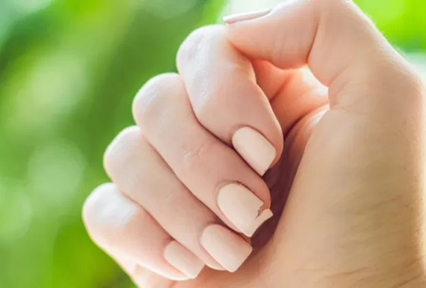 uñas quebradizas y como fortalecerlas
