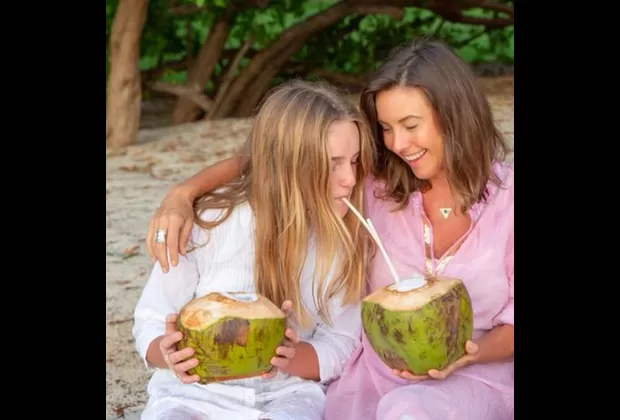 'La Usurpadora': Dominika Paleta causa asombro con esta foto junto a su hija