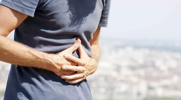 ¿Qué alimentos aumentan el riesgo de sufrir reflujo?