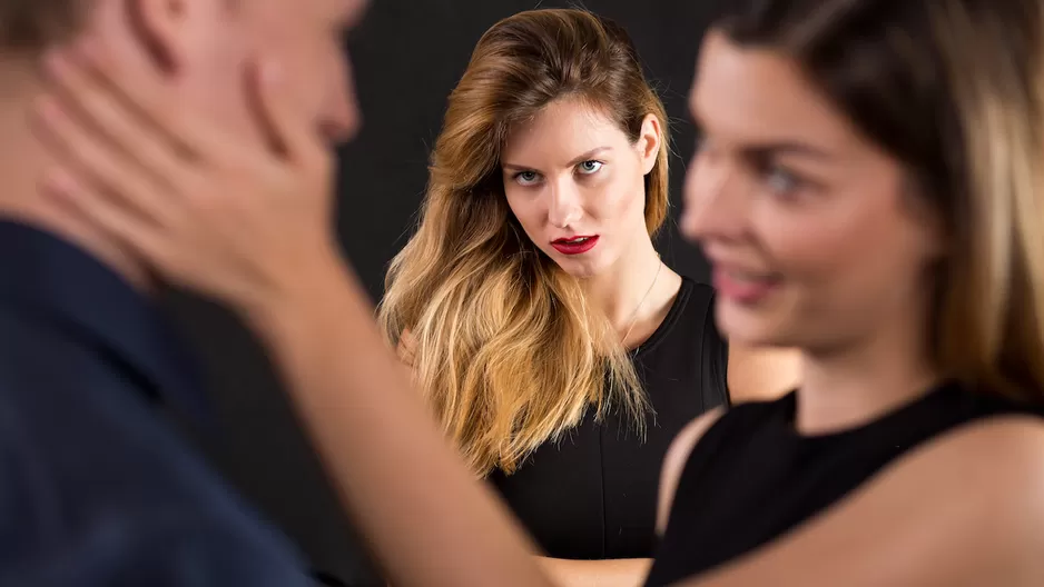 Si mi cónyuge fallece, ¿la amante tiene derecho a la herencia?