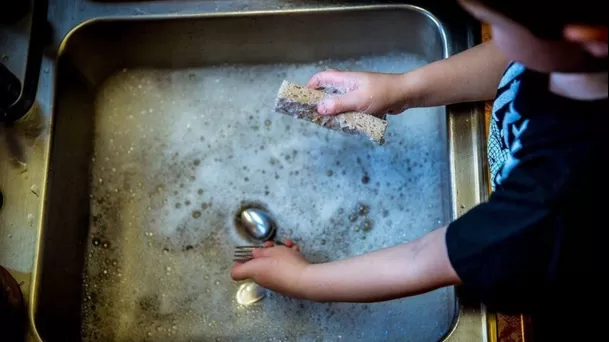 Si el problema persiste, lo mejor será llamar a un gasfitero especializado.