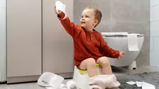 Recomendaciones para que un niño aprenda a ser autónomo en el baño. 