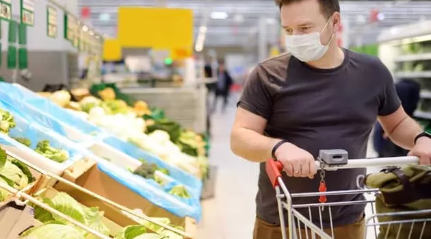 Alimentos que fortalecen y debilitan el sistema inmunológico