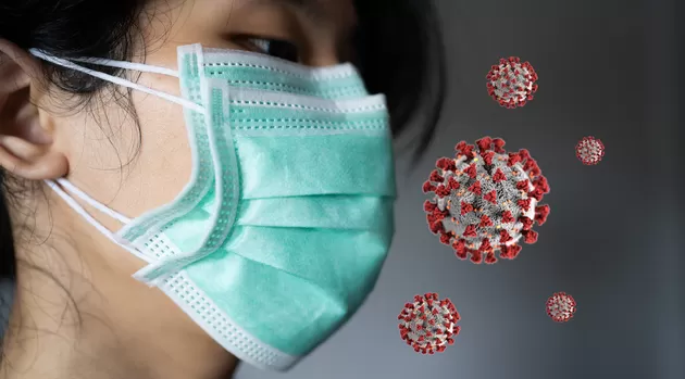 El mal uso de tu mascarilla quirúrgica en tiempos de Ómicron
