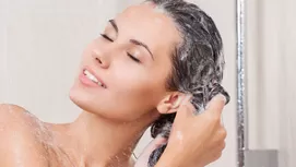 Ocho hábitos para evitar que tu cabello se engrase rápido