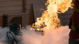 ¿A qué distancia debe estar un grifo de un espacio público?