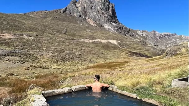 Baños termales de Guñog en Cajatambo, Lima. (Foto: @ramiroarribasplata)