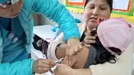 Revisa si tu hijo tiene sus vacunas completas por internet (Foto: Andina)