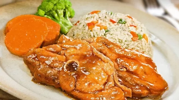 Estofado de pavita con verduras y legumbres