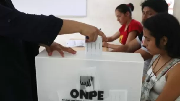 Las multas por no realizar el voto 2026 ascienden hasta los 110 soles.