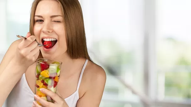 La fruta como cena es perfecta siempre y cuando no se consuma sola