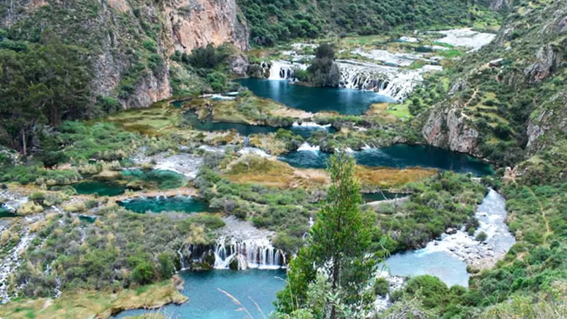 Huancaya: &iquest;c&oacute;mo llegar sin tours a este refugio lleno de lagunas?