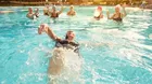 Infecciones estomacales que puedes contraer en la piscina
