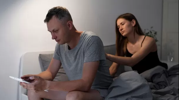 La falta de compromiso hacia las cosas es un patrón determinante en personas infieles. La falta de compromiso hacia las cosas es un patrón determinante en personas infieles.