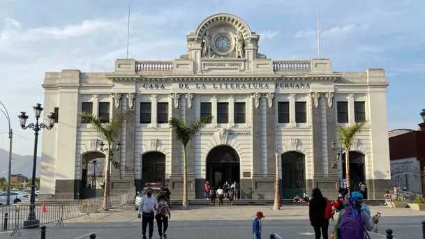 Casa de la Literatura se ubica en el Centro de Lima, al costado de Palacio de Gobierno.