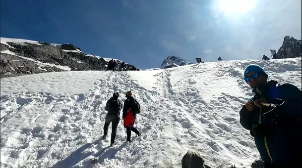 El Nevado Rajuntay se encuentrá en Junín a más de 5 000 m. s. n. m. (Foto: Milviajero)