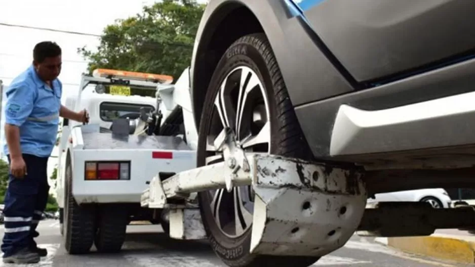 Lo que debes hacer para retirar tu carro del depósito