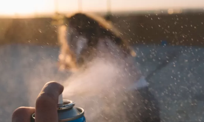 ¿Qué pasa si dejas un aerosol expuesto al calor?