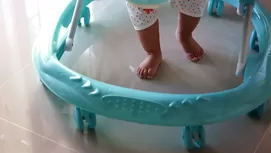 ¿Por qué nunca debes darle miel a tu bebé?