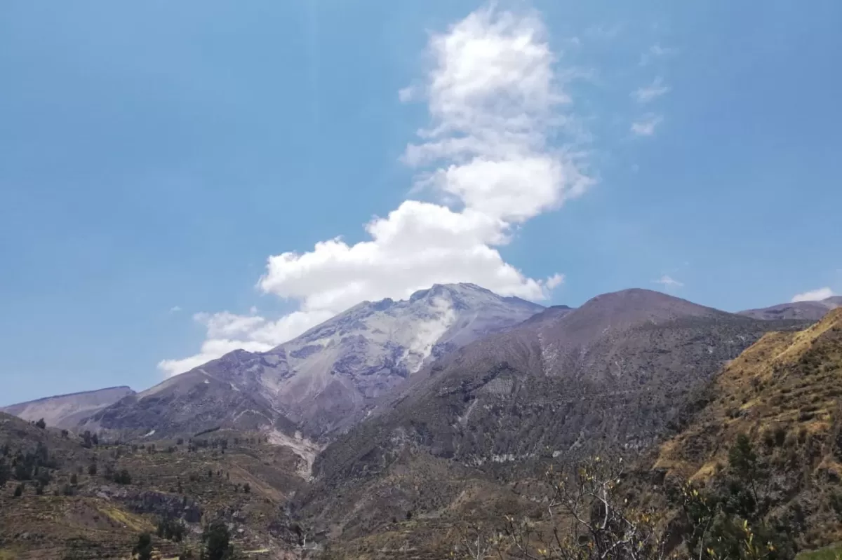 El volcán Ubinas está ubicado en la región de Moquegua, Perú. (Foto: Andina)