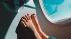 ¿Por qué se hinchan los pies cuando viajas en avión?